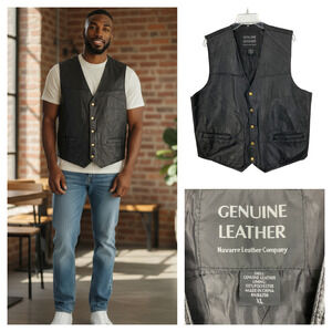 Vintage 1980's Navarre Leather Co. Men's Sz XL Black Leather Snap Front Vest